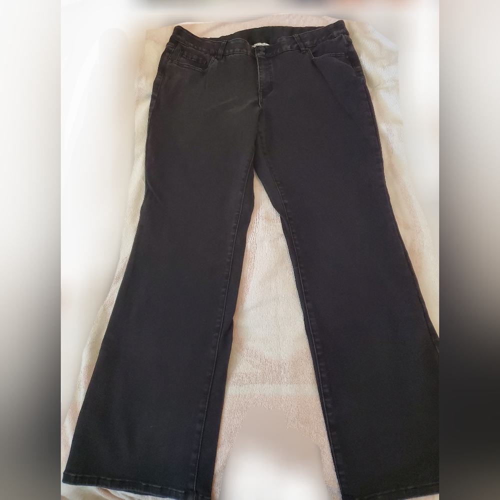 Lane Bryant Black stretch boot cut jeans. Size 20 Regular